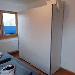 Moder Apartment *