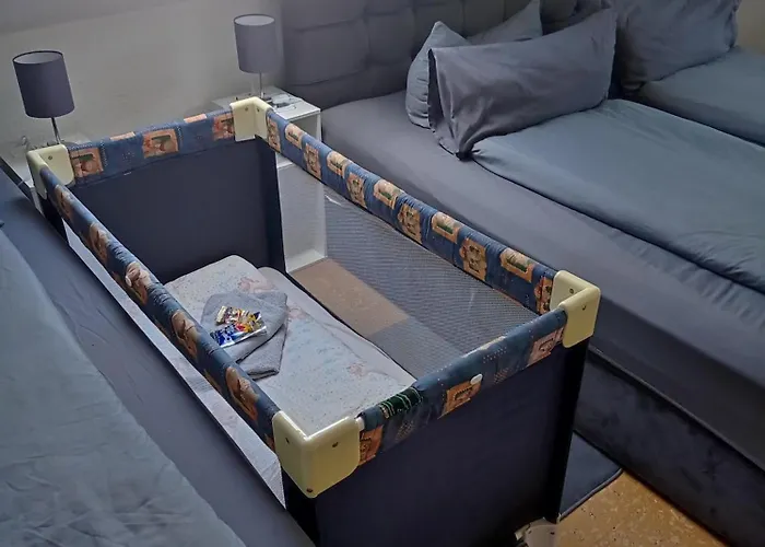 Moder Апартаменты *